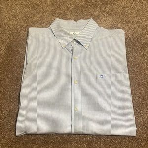 Southern tide size X-Large classic fit button down.